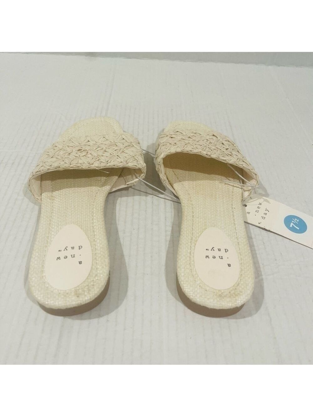 Women’s A New Day White Beige Boho Sandals Size 7.5 US! - Picture 4 of 6